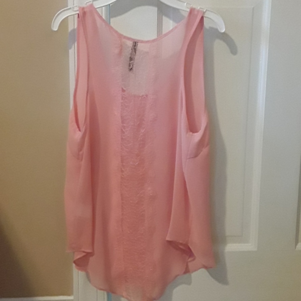 Peach Top - Picture 2 of 3
